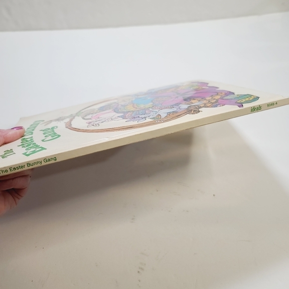 Vintage The Easter Bunny Gang by Jane & Dale Baer Picture Book - Picture 4 of 13